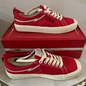 Cariuma OCA Low Gerry Lopez Canvas Sneaker